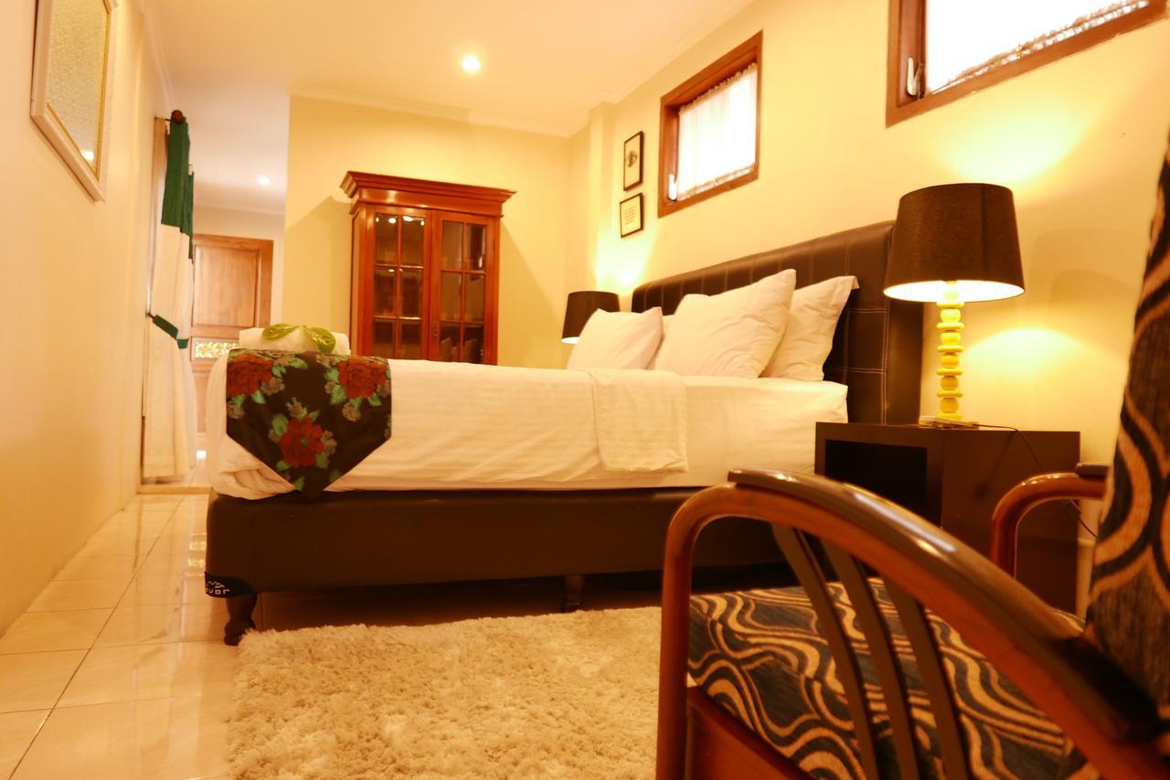 בנדונג Ciwulan 36 Guest House מראה חיצוני תמונה