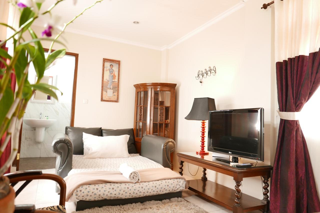 בנדונג Ciwulan 36 Guest House מראה חיצוני תמונה