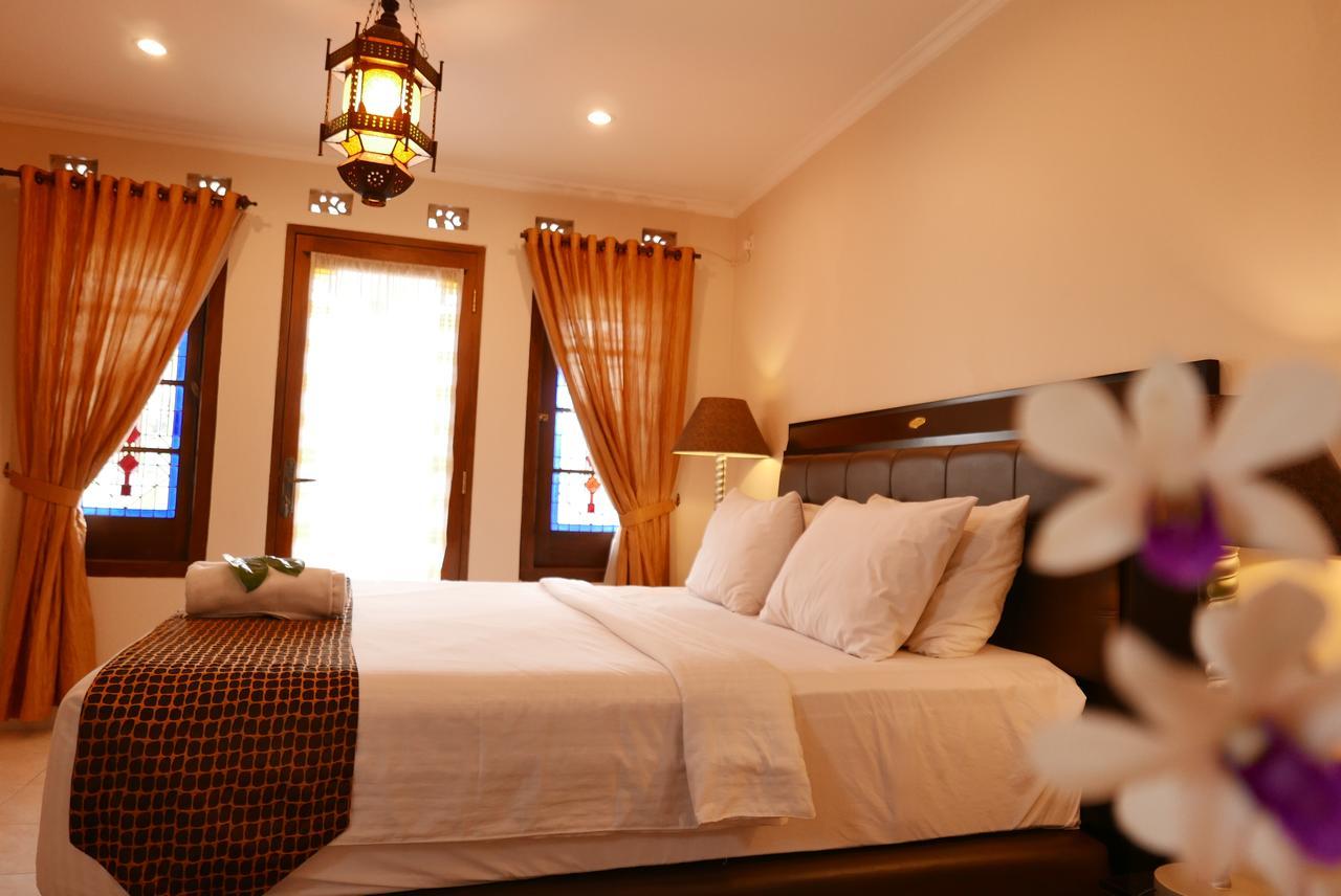 בנדונג Ciwulan 36 Guest House מראה חיצוני תמונה