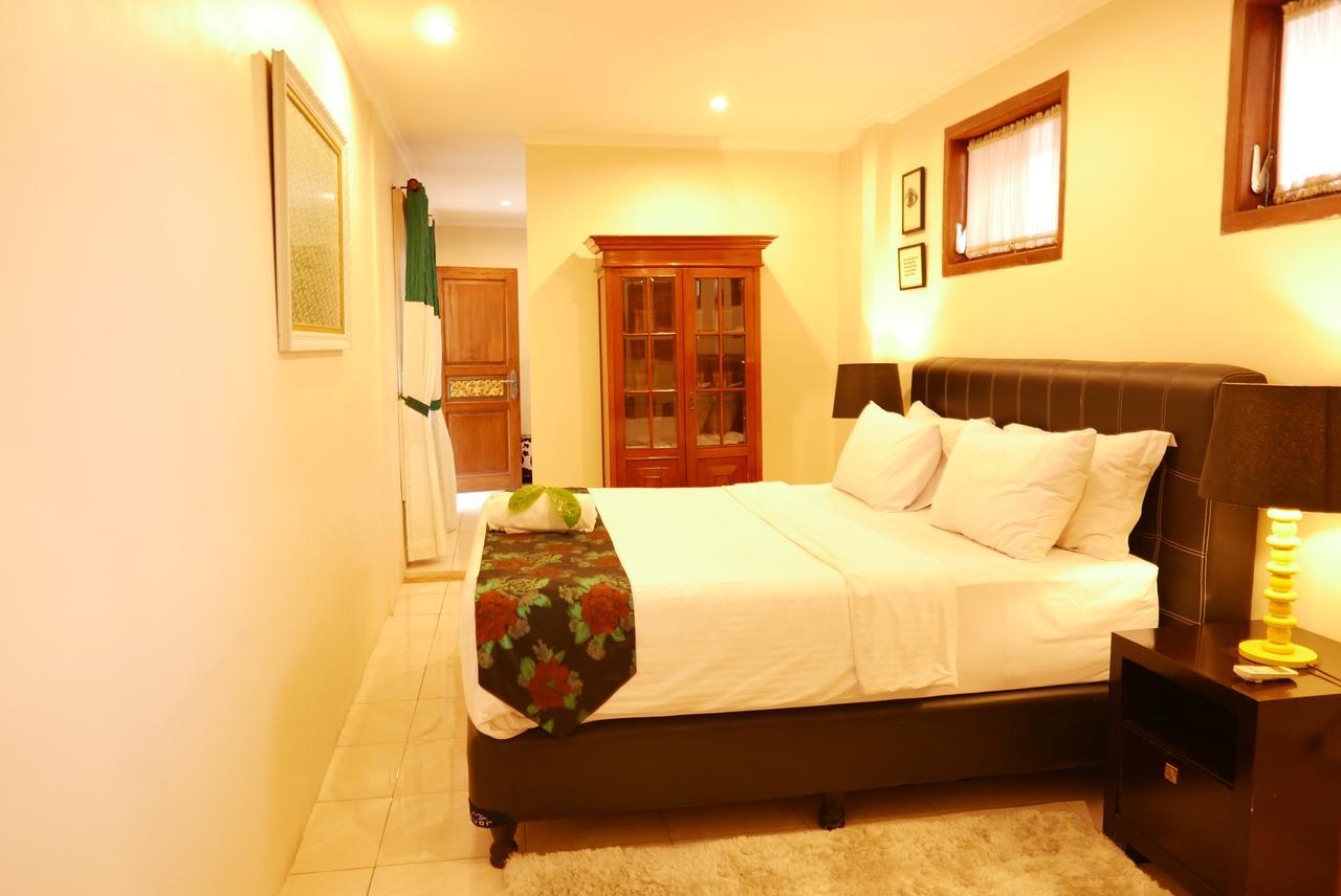 בנדונג Ciwulan 36 Guest House מראה חיצוני תמונה