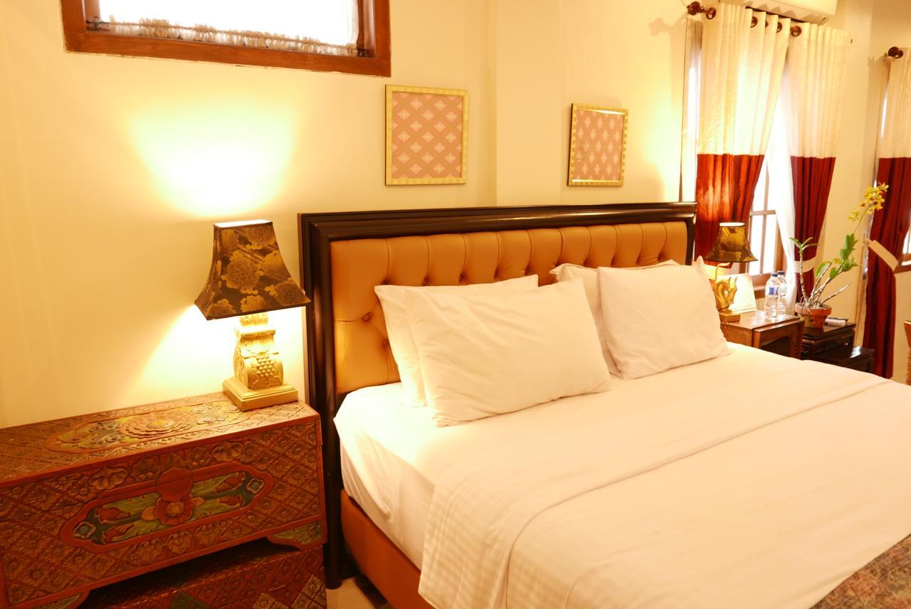 בנדונג Ciwulan 36 Guest House מראה חיצוני תמונה