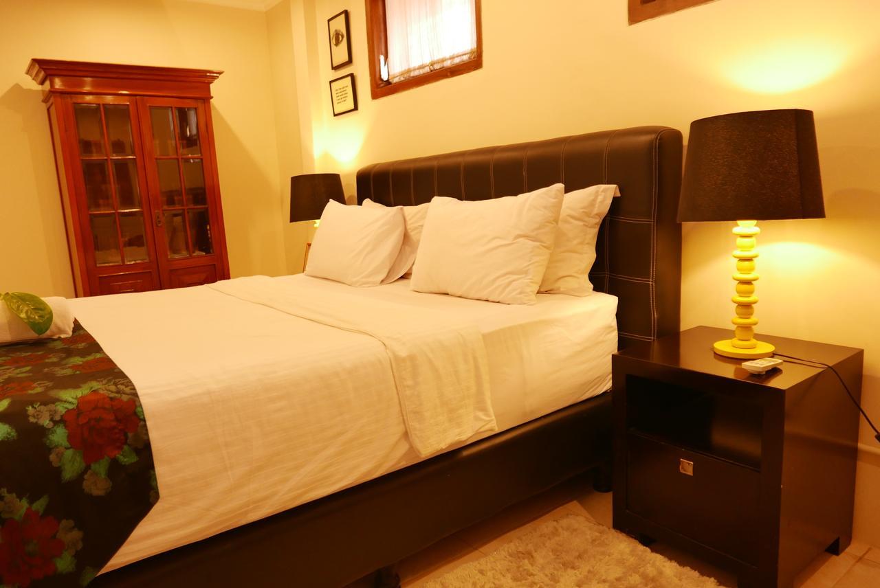 בנדונג Ciwulan 36 Guest House מראה חיצוני תמונה
