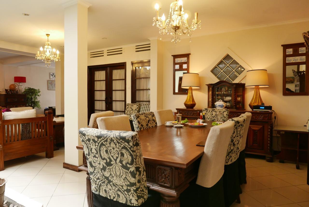בנדונג Ciwulan 36 Guest House מראה חיצוני תמונה